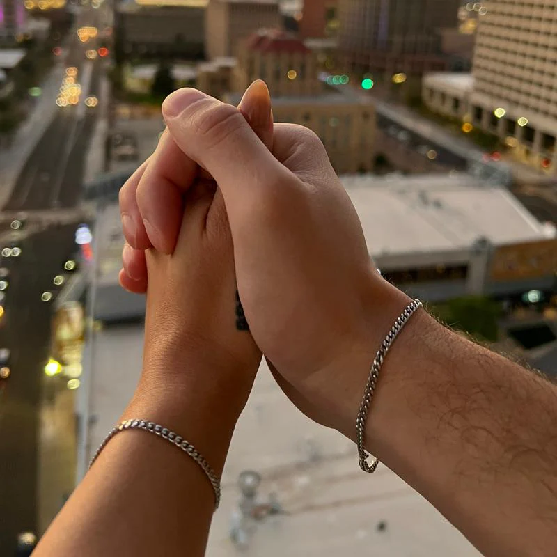 Locked Permanent Couples Bracelets with Special Clasp - Image 4